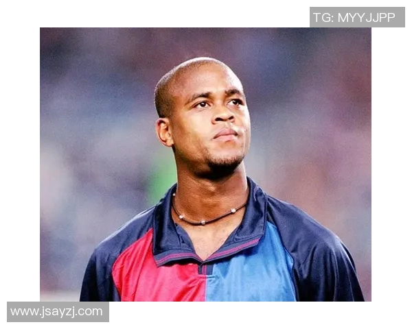 足球明星头像真人女的魅力与风采揭秘，探索她们在绿茵场上的精彩瞬间与生活故事